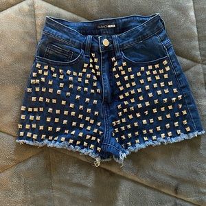 Brand new, never worn short shorts